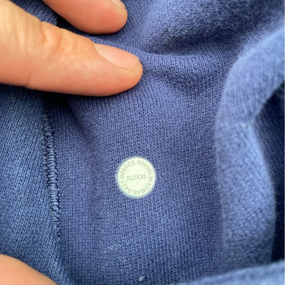 Lululemon Oversized Scuba Hoodie - Picture 4 of 4